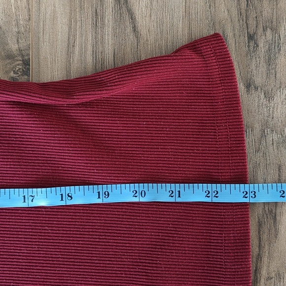 EUC Ribbed Tank Top - Picture 3 of 5